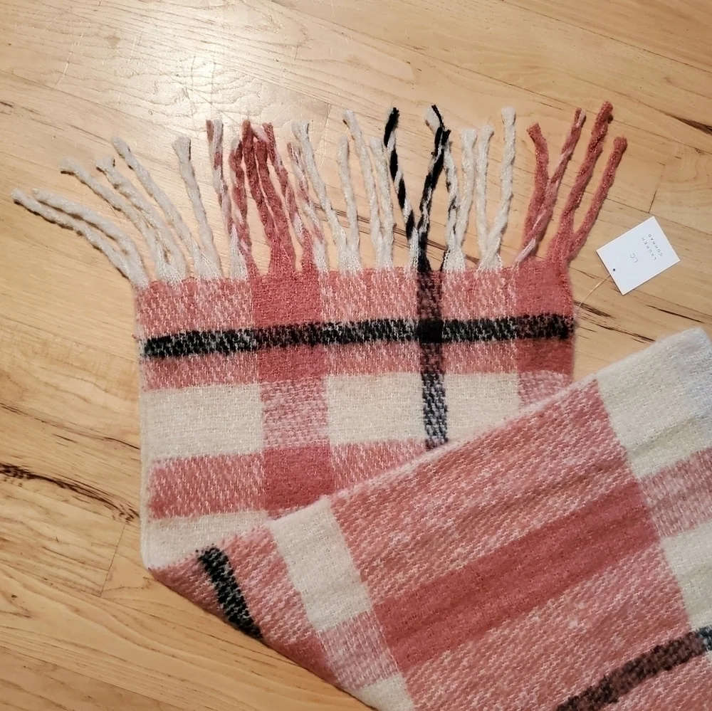 Lauren Conrad LC Tan Black Rust Orange Plaid Fringe Blanket Wrap Scarf NWT